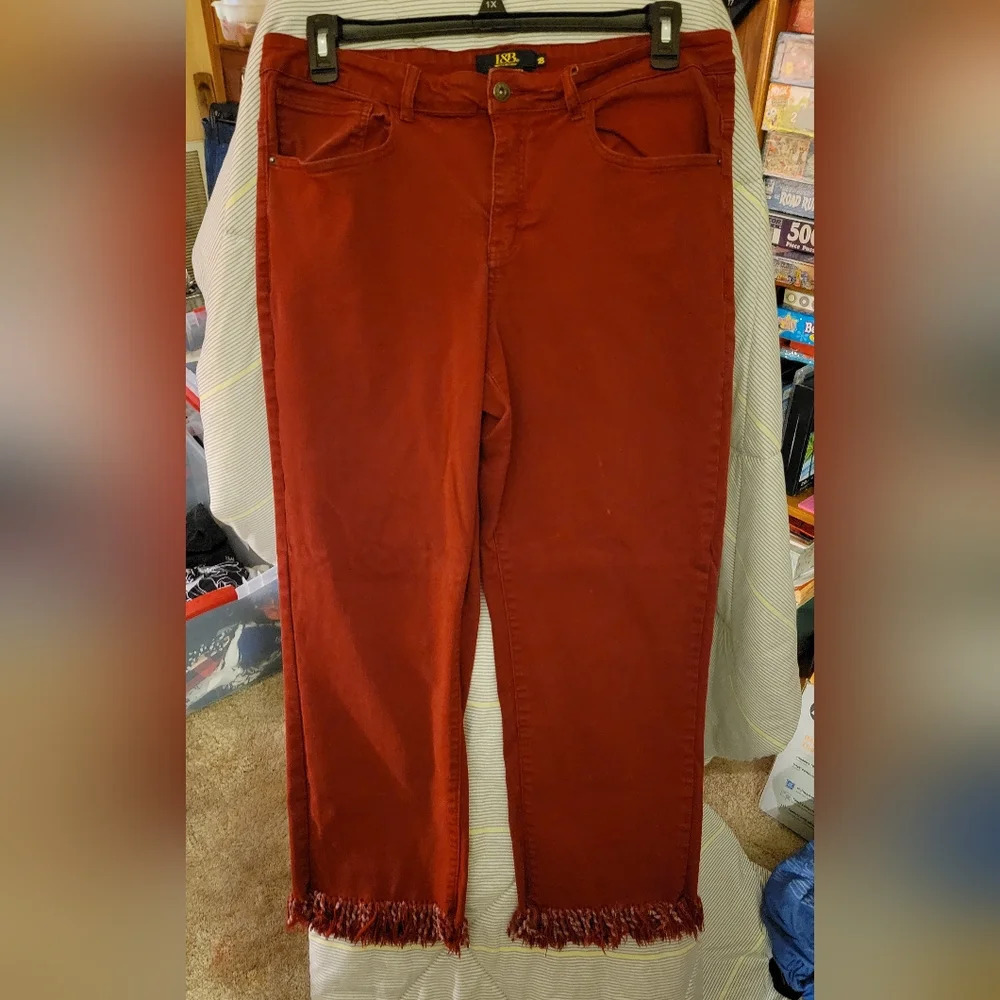 L&B Lucky & Blessed Red M8d-Rise Boyfriend Jeans Size 18 Frayed Hem 5 Pockets
